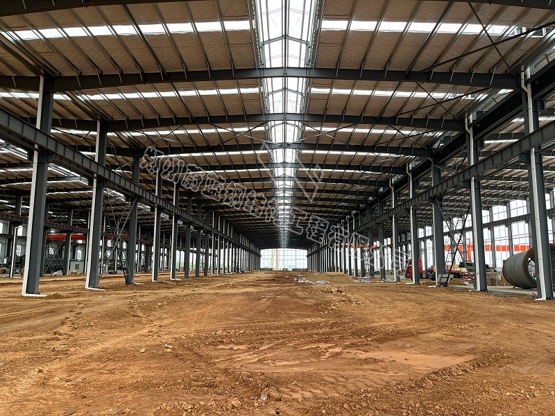 尊龙凯时钢构百科：钢结构厂房建造中螺栓连接的施工要求