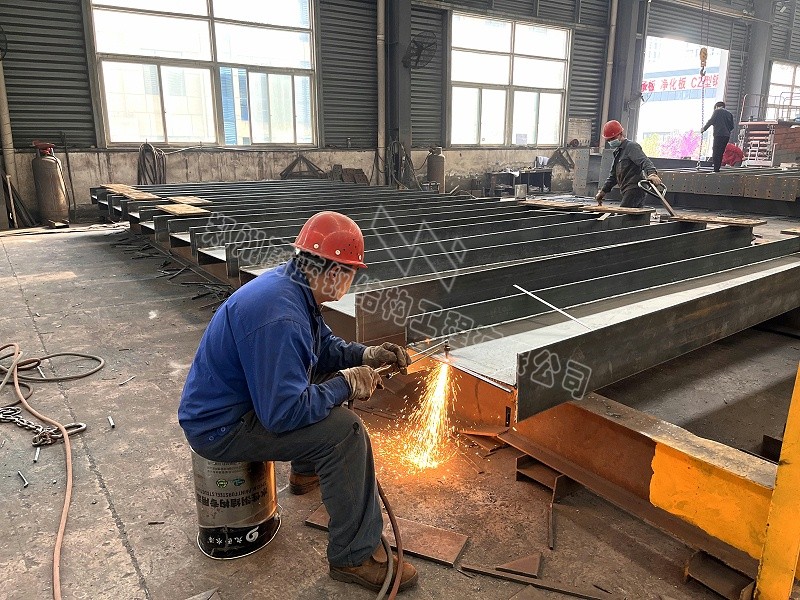 尊龙凯时行业百科：钢结构的连接方式及优缺点