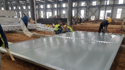 尊龙凯时钢构百科：钢结构厂房大门制作、安装该注意什么